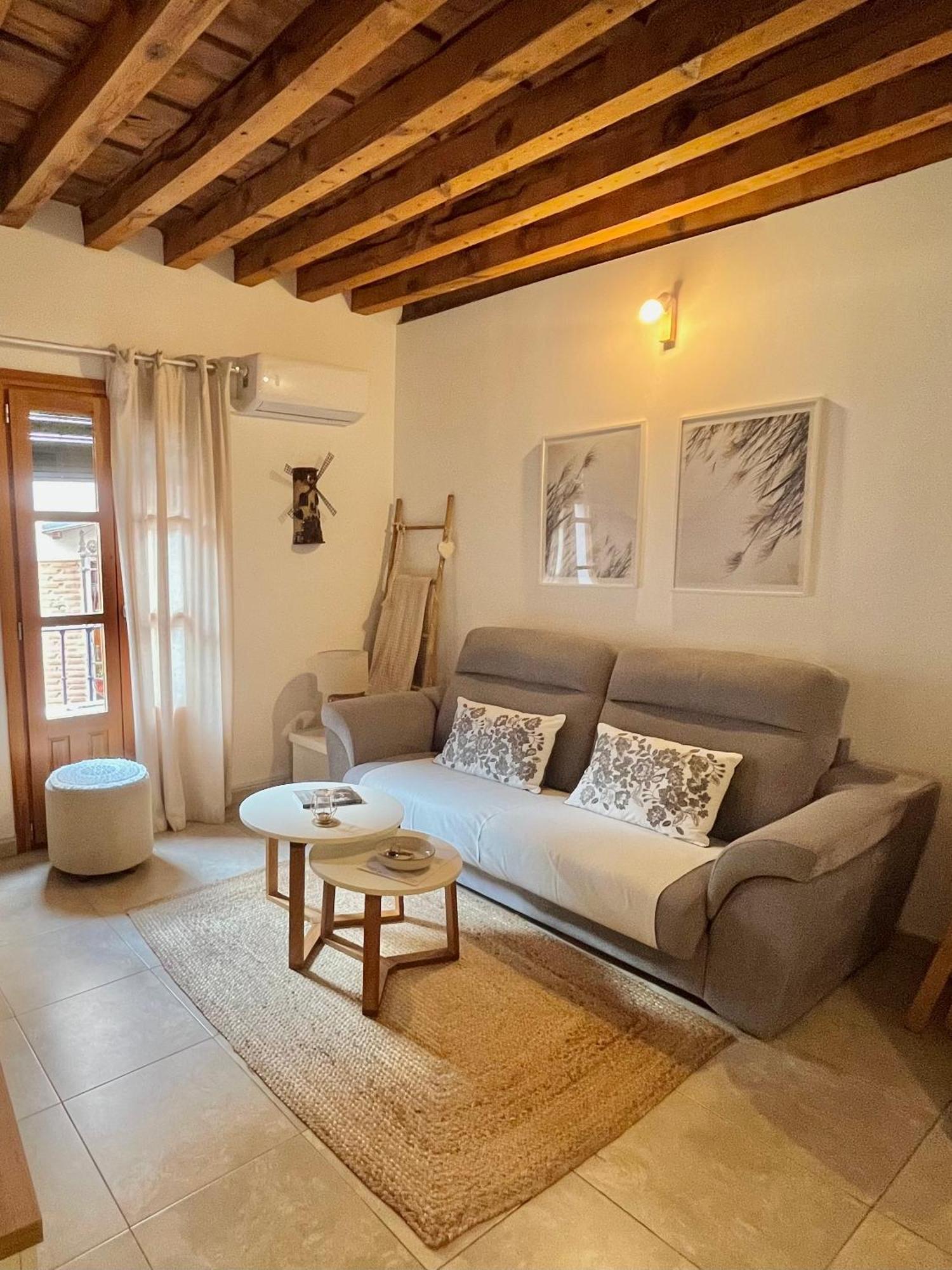 El Rincon De Carlota Apartment โตเลโด ภายนอก รูปภาพ