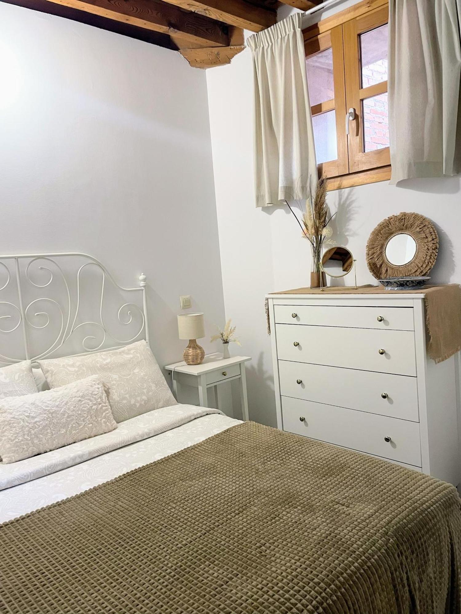 El Rincon De Carlota Apartment โตเลโด ภายนอก รูปภาพ